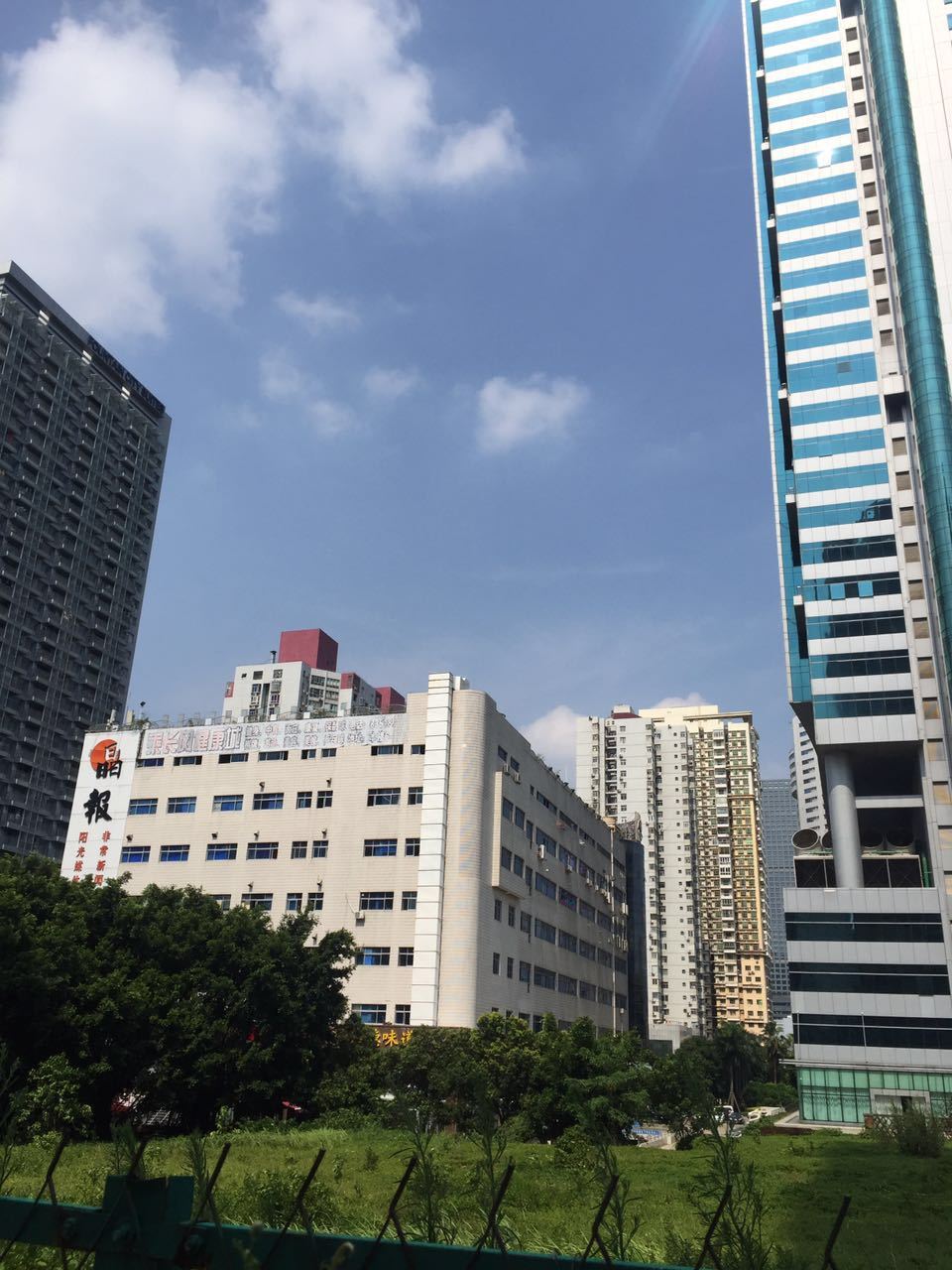 侨福大厦小区附近有哪些地标