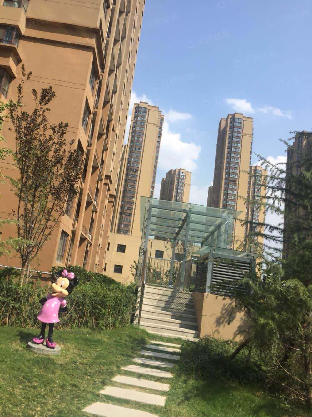 龙腾华府相册