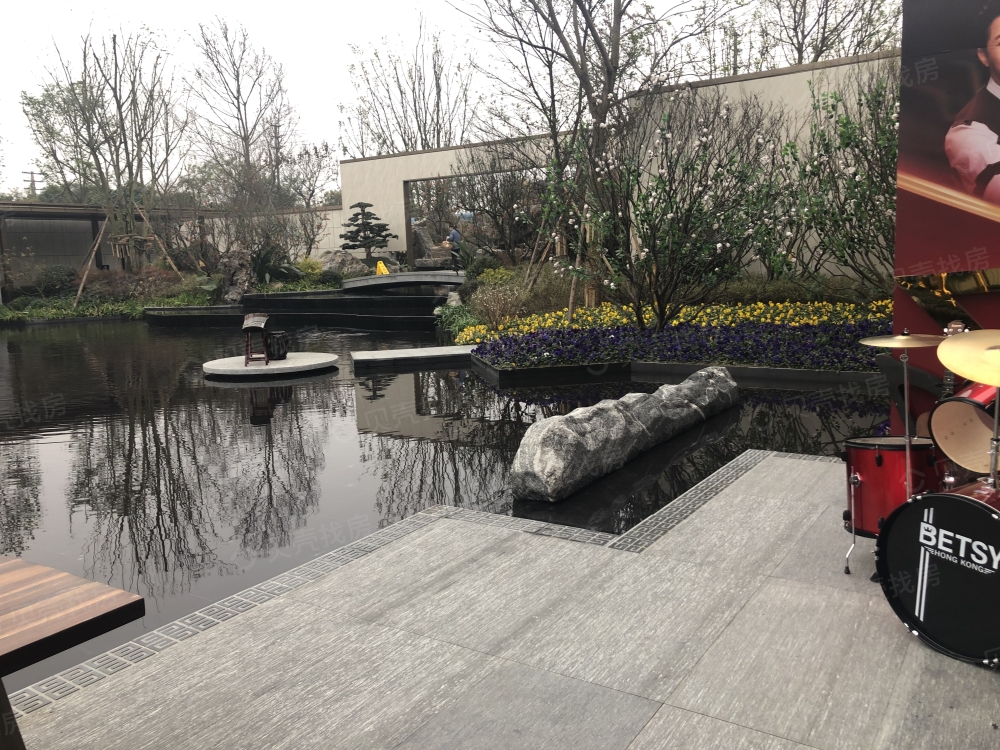 领地·观江府