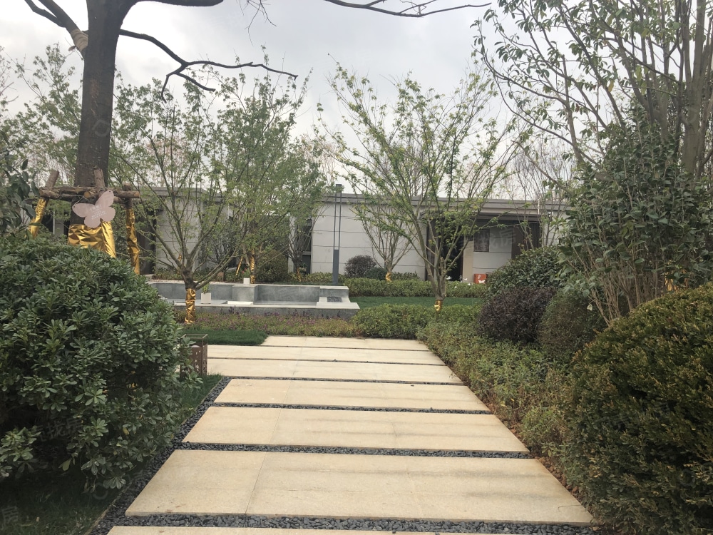 【绿地巫家坝壹号_昆明绿地巫家坝壹号楼盘】样板间