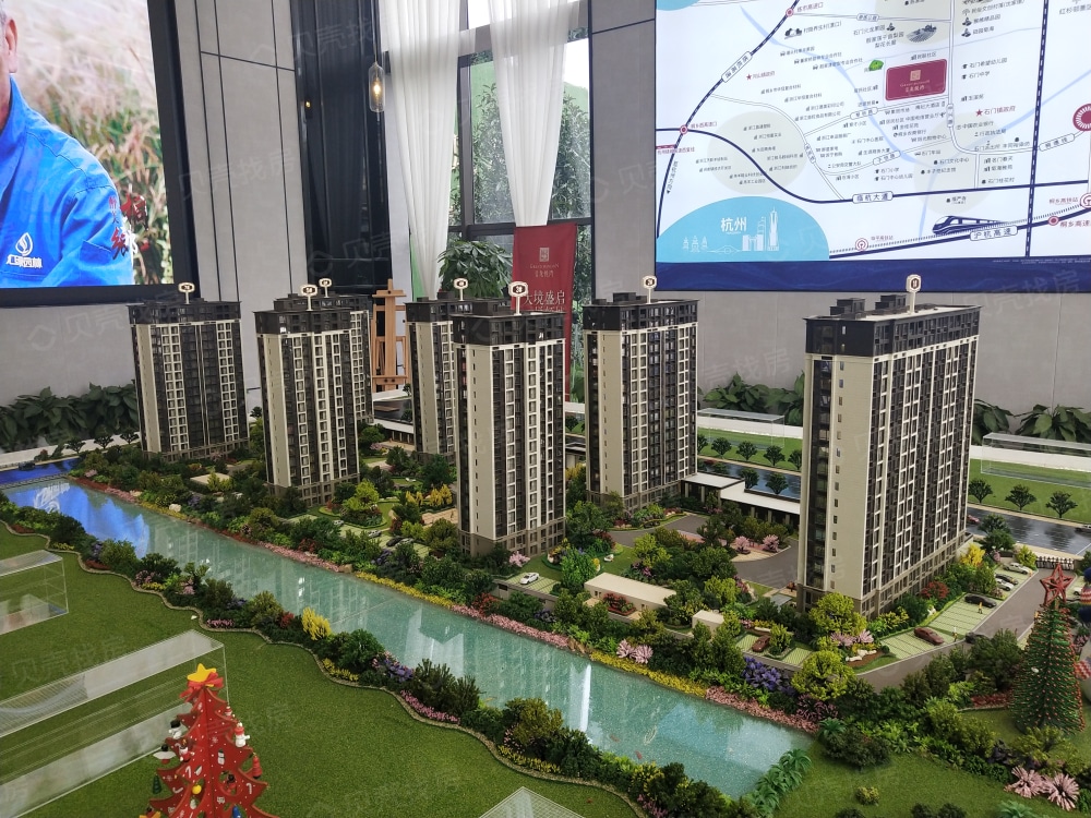 鸿翔龙悦湾相册