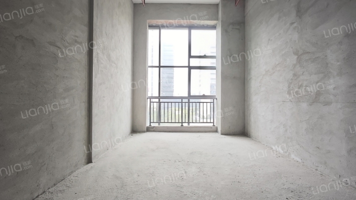 奥飞文创中心二手房实景图