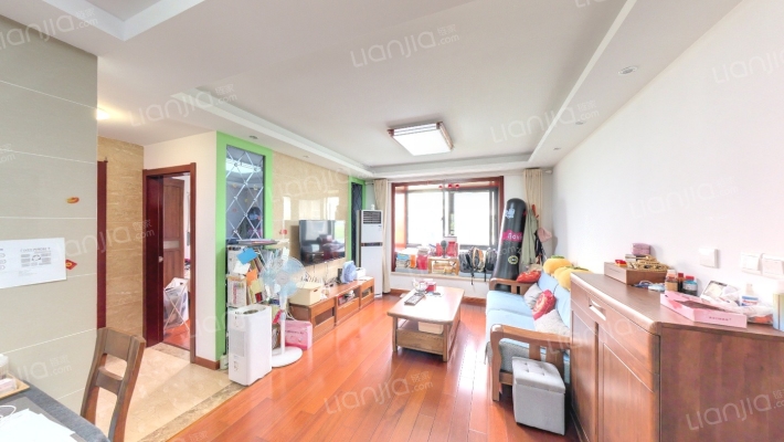 南大和园二手房实景图