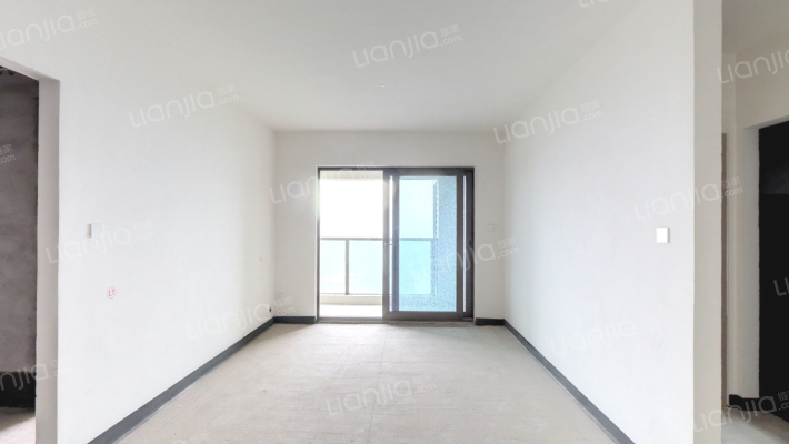 华侨城云溪都会二手房实景图