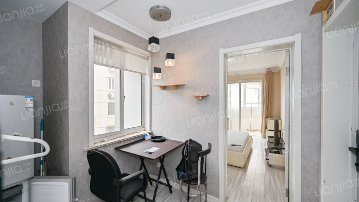 市政大楼二手房实景图