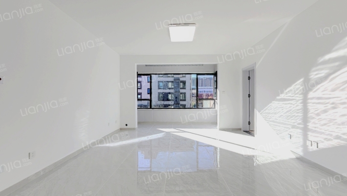 北科建·翡翠华府二手房实景图