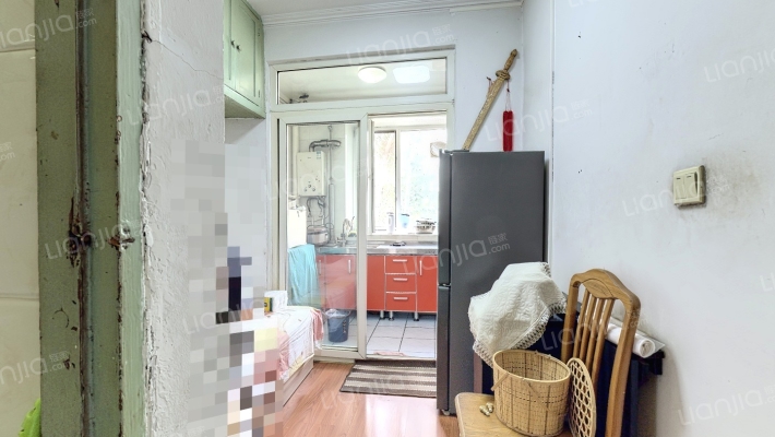 建国里二手房实景图