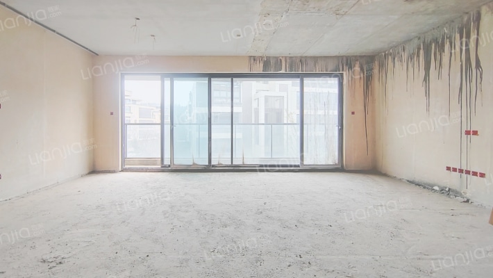 武汉城建仁恒西湖山居二手房实景图