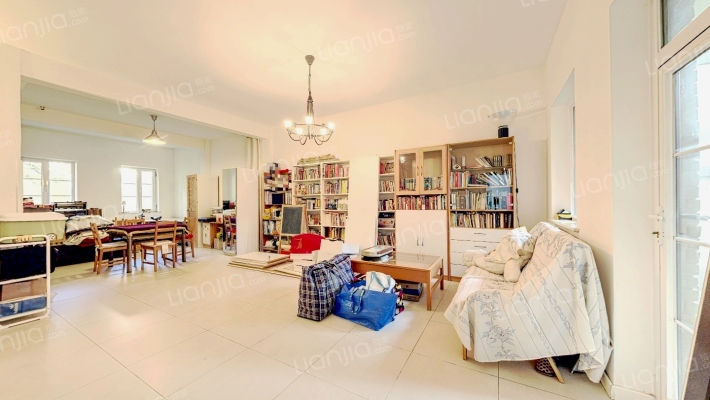 彼岸香醍二手房实景图