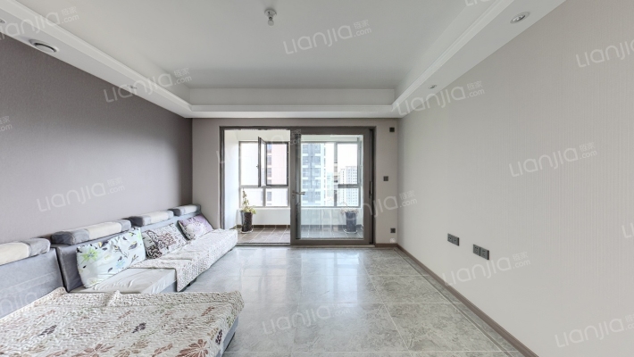 万科·雁鸣湖二手房实景图