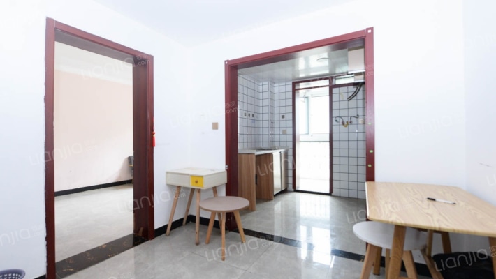 黄山新苑二手房实景图