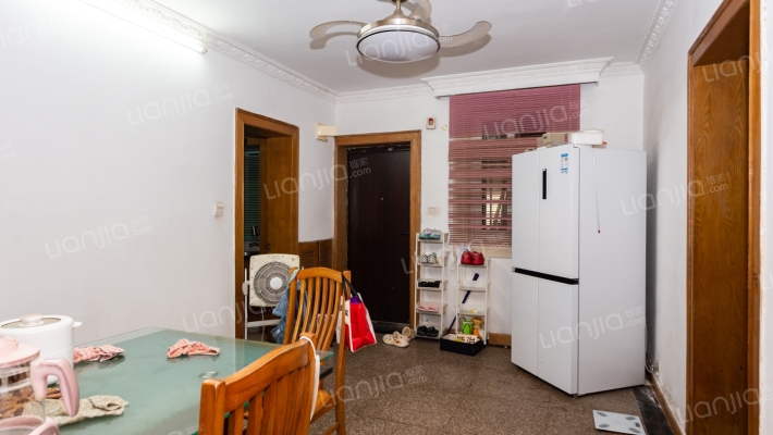 航华二村驰骋小区二手房实景图