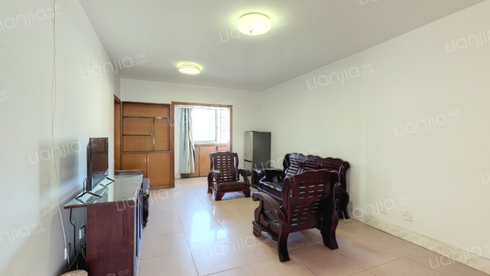 锦城花园二手房实景图