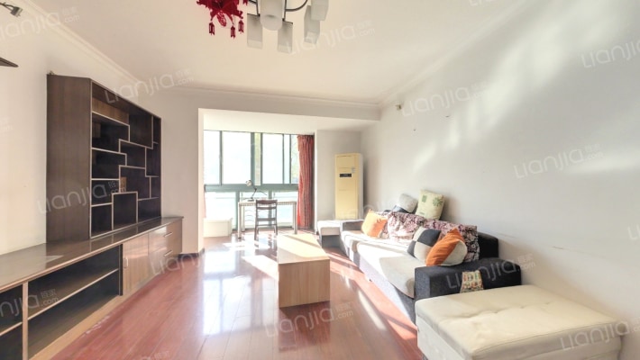 中虹花园翡翠园二手房实景图