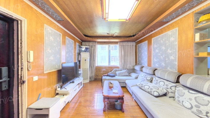 东契路12弄二手房实景图