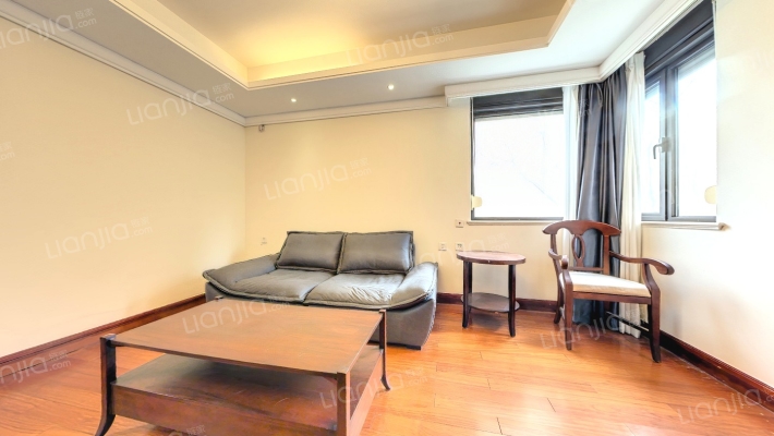 建屋芳洲二手房实景图