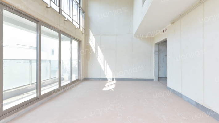 绿城春溪雲庐四期二手房实景图