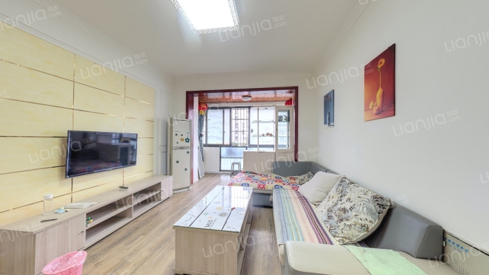 泉水人家二期B区二手房实景图