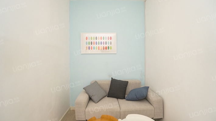 泾东小区二手房实景图