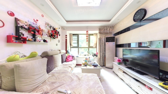 中铁骑士公馆二手房实景图