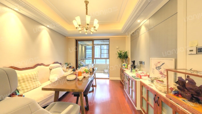 东海臻轩二手房实景图