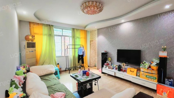 武警机关宿舍二手房实景图