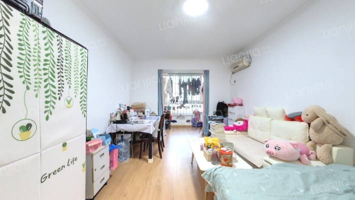 鼎晟国际二手房实景图