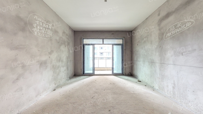 鸿鸥御澜府二手房实景图