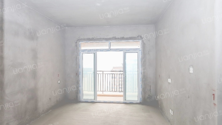 银翔城盛世豪庭二手房实景图