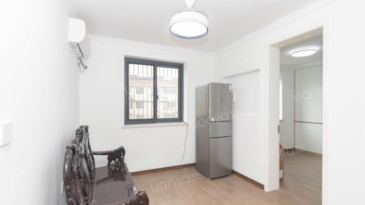 凌兆新村(凌兆路555弄)二手房实景图