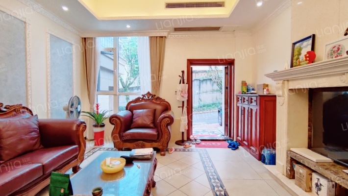 长青湖二手房实景图