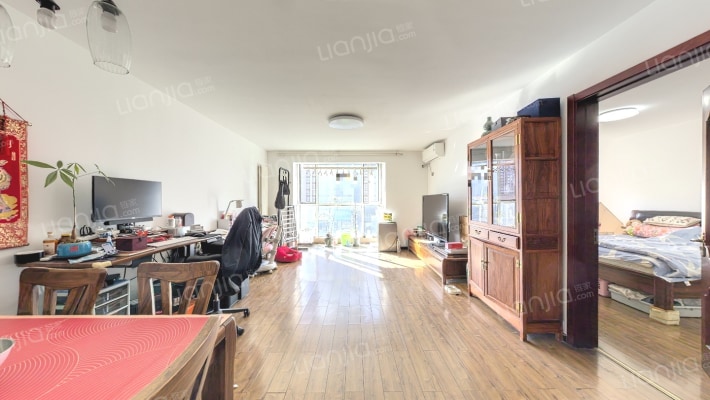 信悦华庭二手房实景图