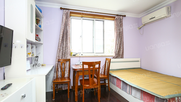 新市家园二手房实景图