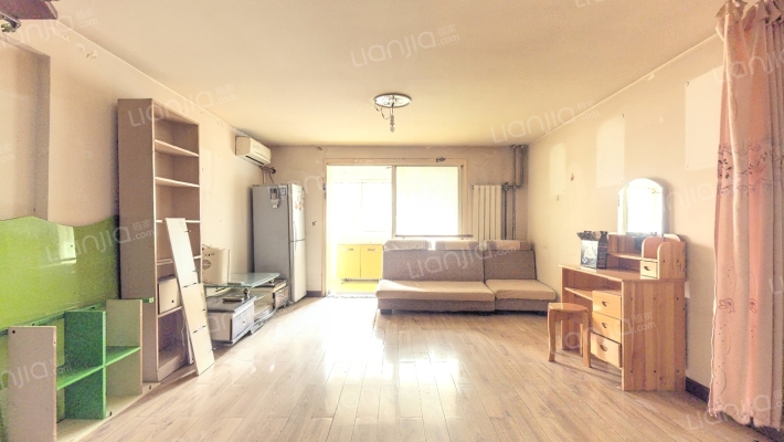 巧克力公寓二手房实景图