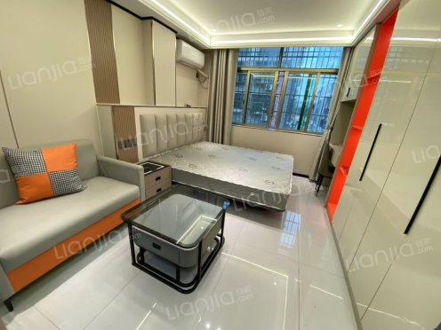 整租·春盛小区 1室0厅 东南/南