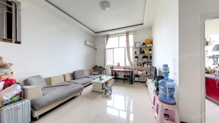 鸿润苑二手房实景图