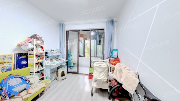 灯塔家园二期B区二手房实景图