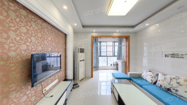 水岸佳苑B区二手房实景图