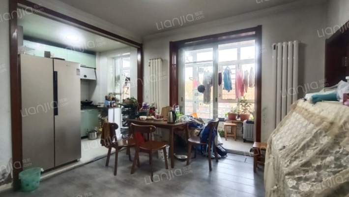 供销综合楼二手房实景图