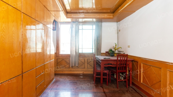 嘉苑新村二手房实景图