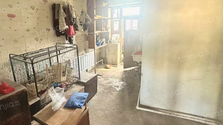 东街坊住宅区二手房实景图