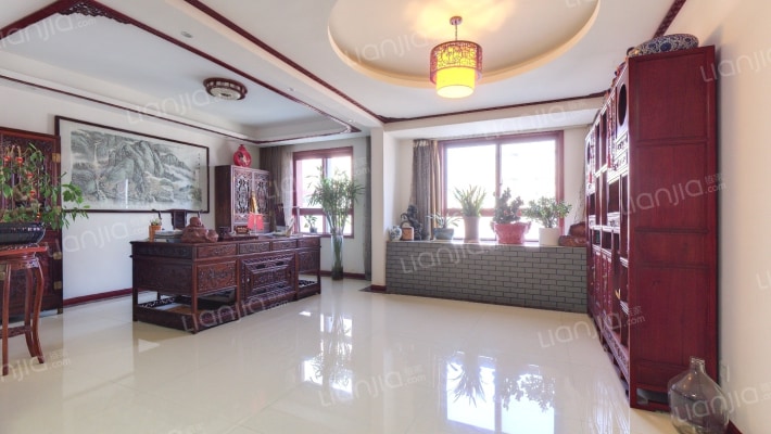 摩卡公寓二手房实景图