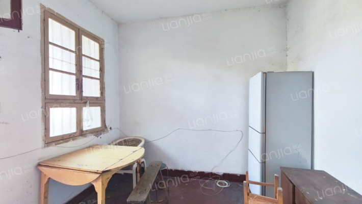 司背后2号大院二手房实景图