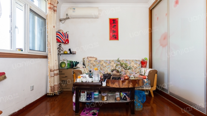 沙申新村二手房实景图