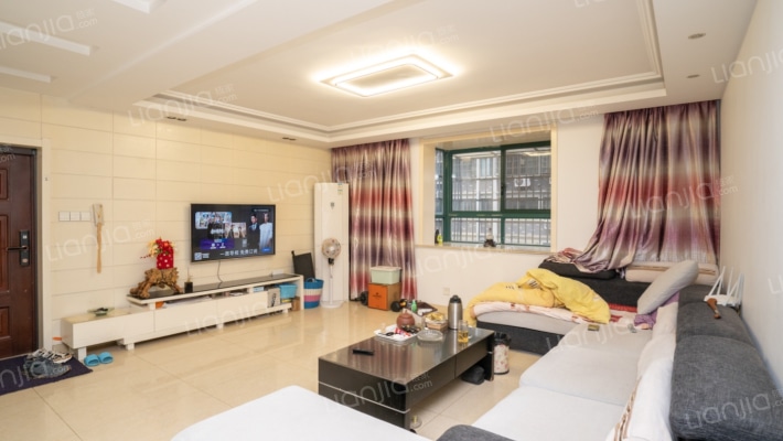 梅花苑二手房实景图