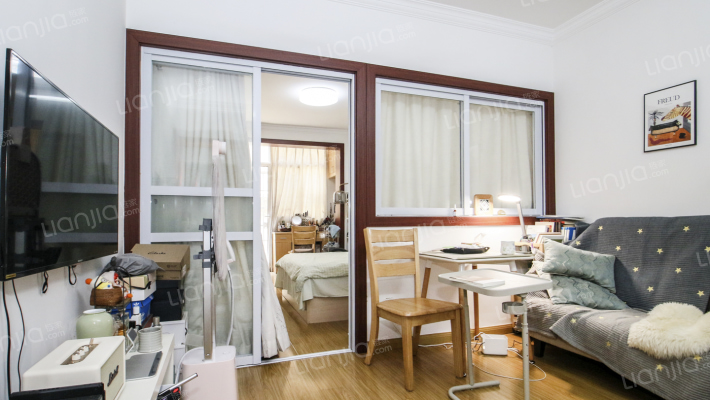 和平小区(长宁)二手房实景图