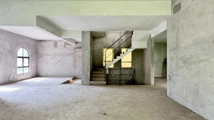 中信森林湖三期玛瑙屿二手房实景图