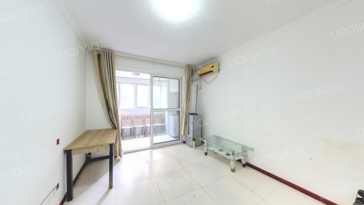 燕江新城山林苑二手房实景图