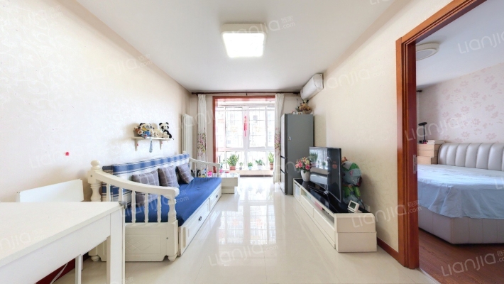 橙色年代二手房实景图