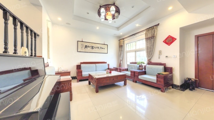 君临天下(别墅)二手房实景图